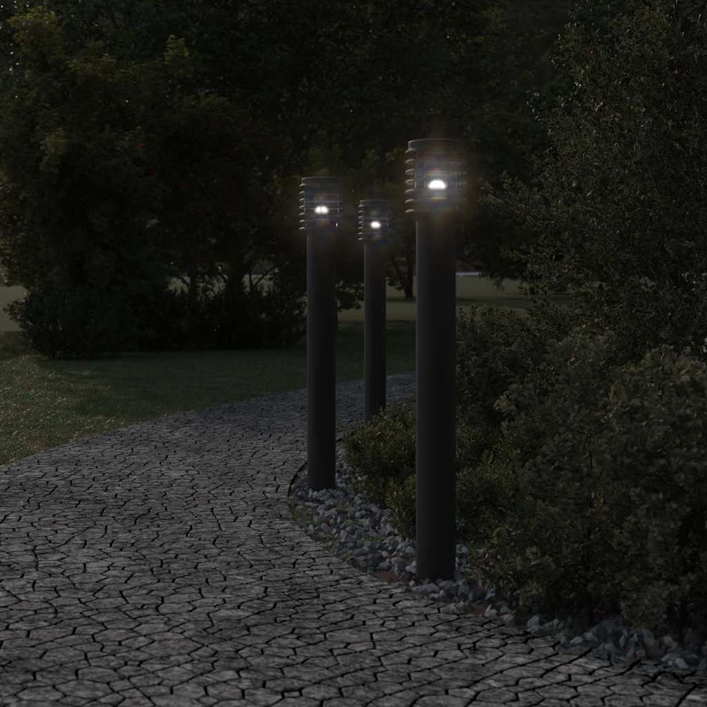 Venkovní stojací lampy se zásuvkou 3 ks černé 110 cm ocel