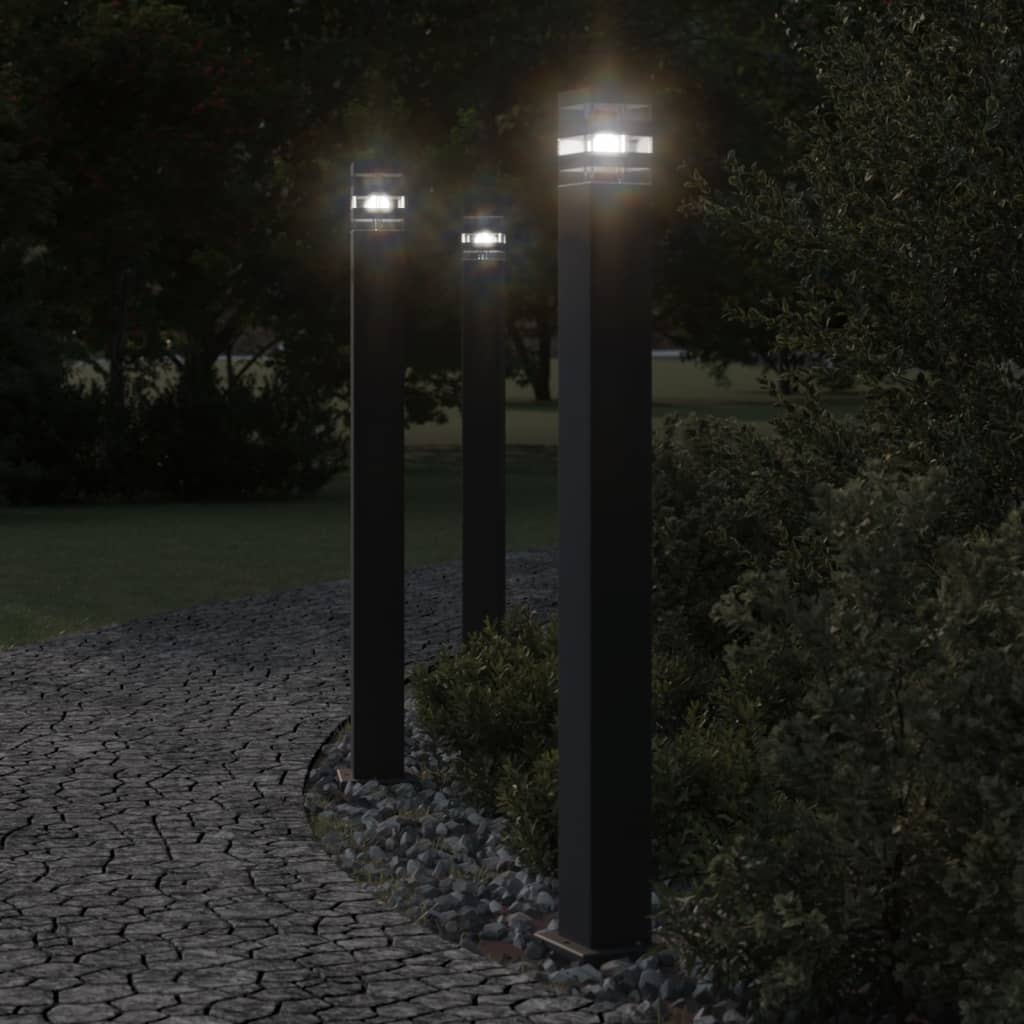 Venkovní stojací lampa s čidlem černá 110 cm hliník