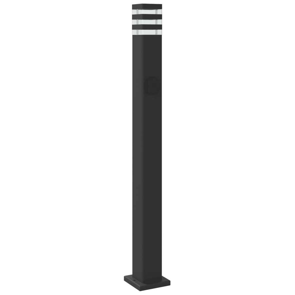 Venkovní stojací lampy se zásuvkou 3 ks černé 110 cm hliník
